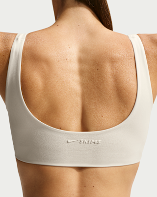 NIKE公式】NikeSKIMS Matte ウィメンズ スクープネック ブラ